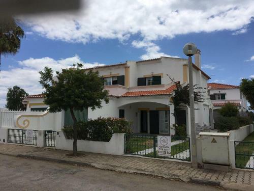 Prestige For Home-moradia Dunamar Altura