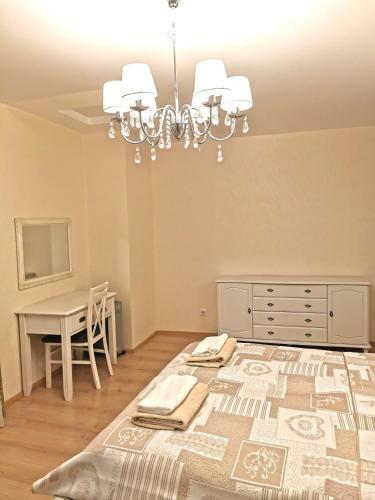 Dream Stay - Bright 1bdrm Apartment Next To Town Hall Square