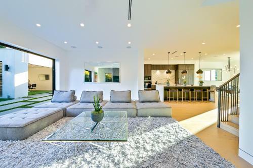 The Masterpiece Melrose Villa