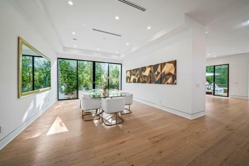 The Dream Villa