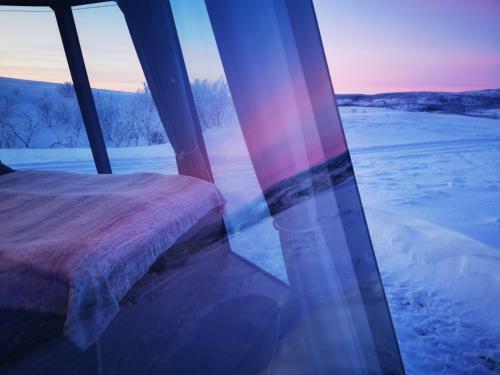 Aurora Hut - Luksusmajoitus Iglu Tunturissa Pohjois-lapissa Nuorgamissa