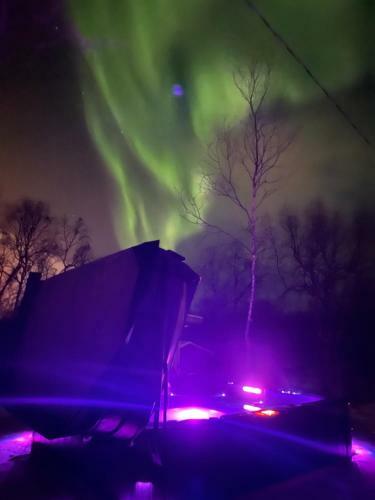 Villa Arktika Porealtaallinen M�kki Nuorgamissa Tenojoen Ja Tunturien Vieress�
