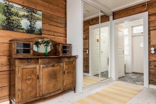 Hostal Pikisaari Guesthouse