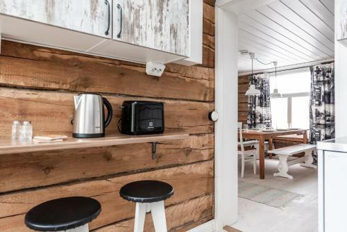 Hostal Pikisaari Guesthouse
