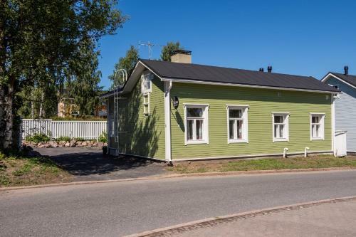 Hostal Pikisaari Guesthouse