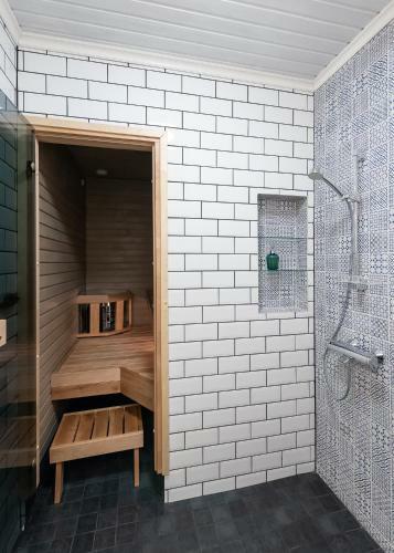 Hostal Pikisaari Guesthouse
