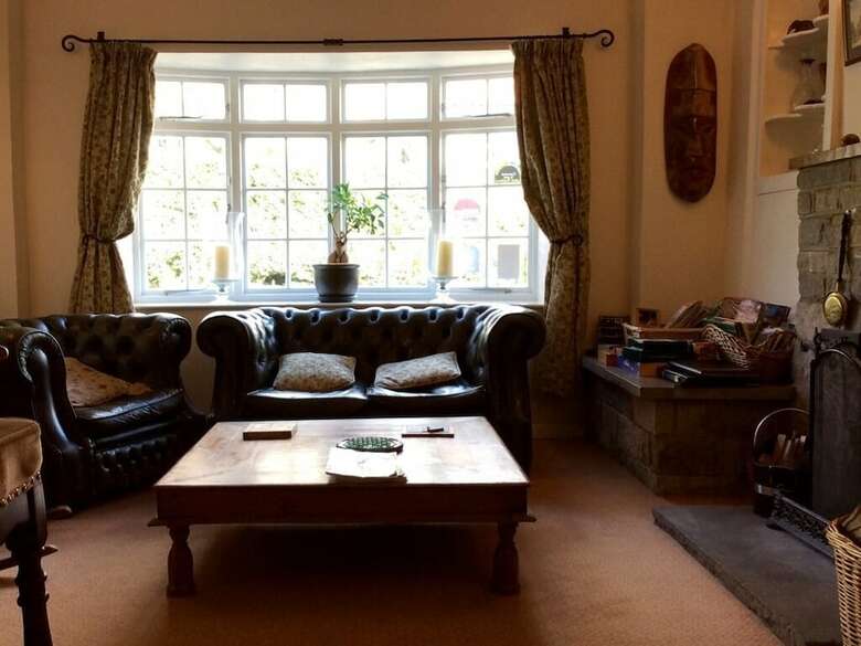 Hostal Plumpton Court