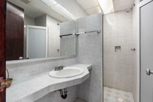 Hotel Casa Blanca
