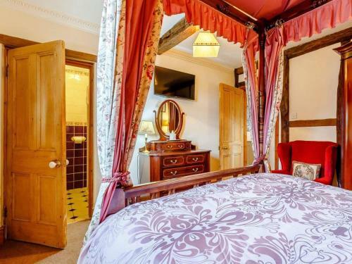 The Pigsty - Uk30945