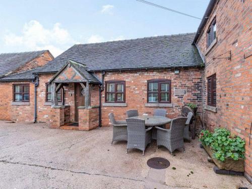 The Stables - Uk30946
