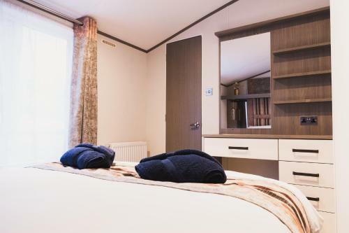 Atlas Ovation Lodge