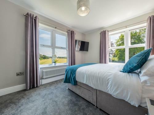 Routhorpe House