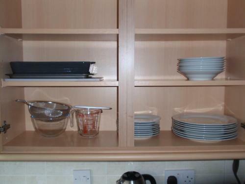 Spacious Detached Property With Ample Parking