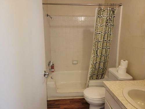 Charming Hotel Style Beverly Hills