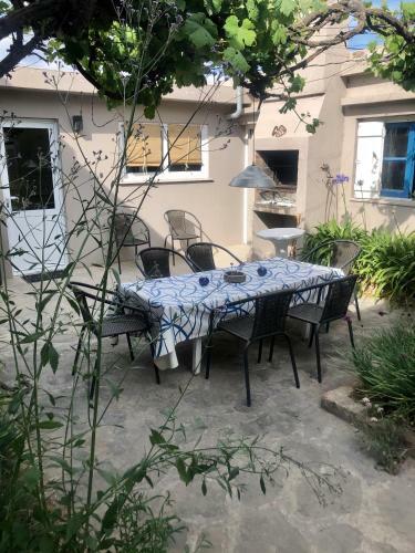 Casa Familiar Para 8, A 4 Cuadras de La Playa