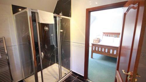 Lodge Coachouse