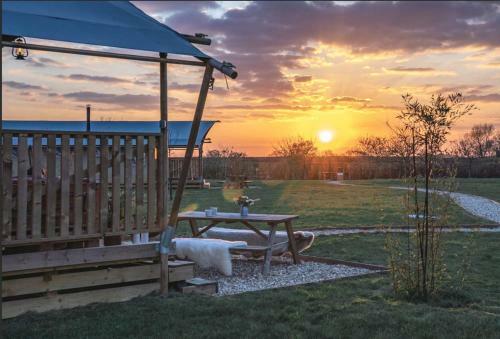 Lodge Tall Trees Glamping