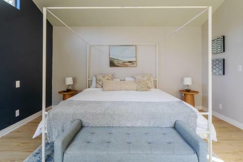 Cozy Modern Home In Sherman Oaks - Production Ok