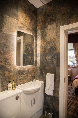 Hostal Inverlea Guest House