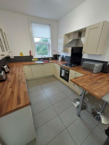 Hostal Maze Serviced Apartment