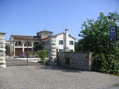 Bed & Breakfast Agriturismo Due Torri