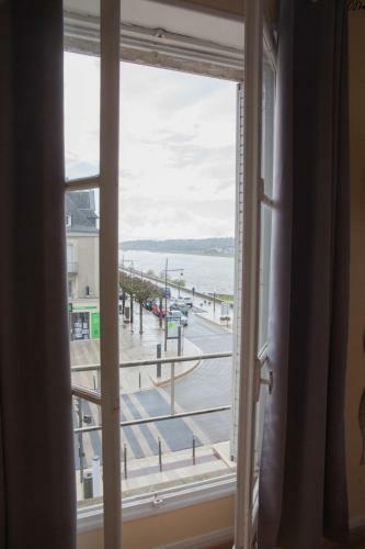 Hotel Le Pavillon