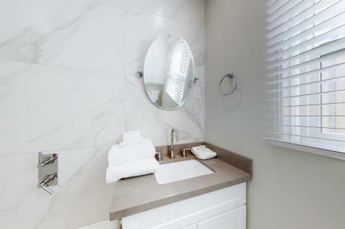 Beverly Hills Central Old World Charm