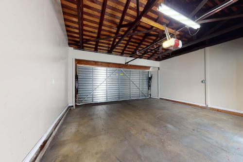 Beverly Hills Central Old World Charm
