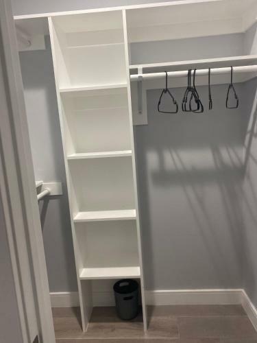 Apartamento Private Townhome In Mid City Close To Everything!