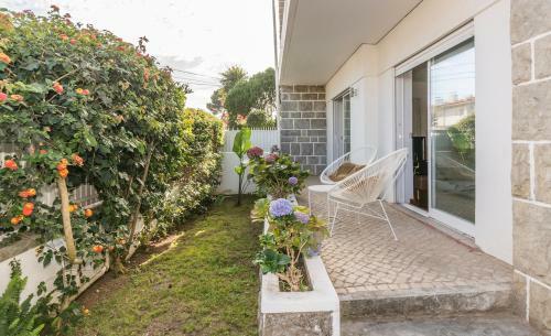 Lovely Villa With 3 Bedrooms And Swimming Pool