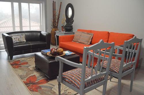 Lawrence House - Apartment By The Sea