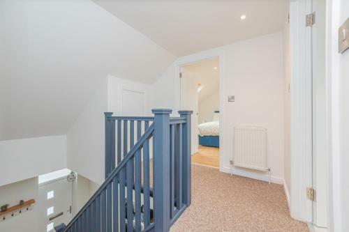 4 Bed Cottage With Hot Tub