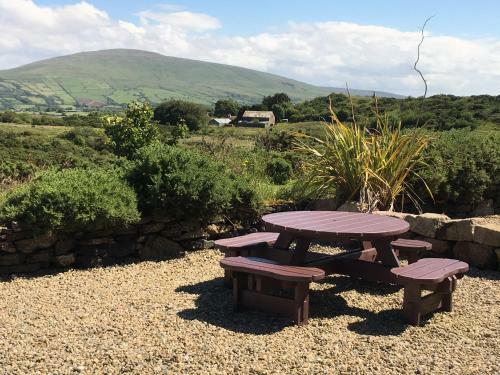 Stone Chat Cottage - Rural, Charming Cottage In Peaceful Location