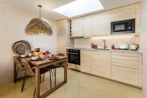 Sea�ya Family Surf Houses