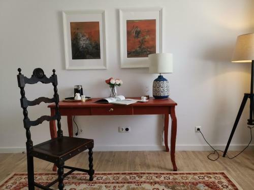 Hostal Vogue 23 Boutique Hotel In Cascais