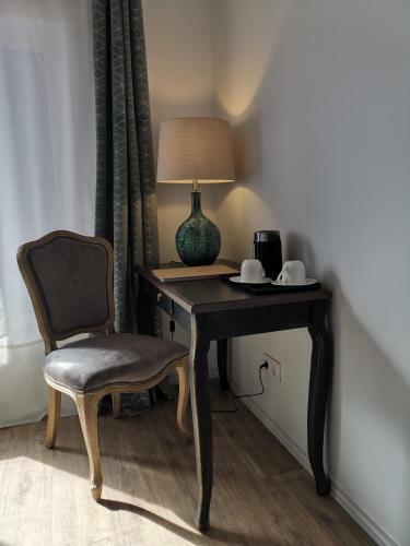 Hostal Vogue 23 Boutique Hotel In Cascais