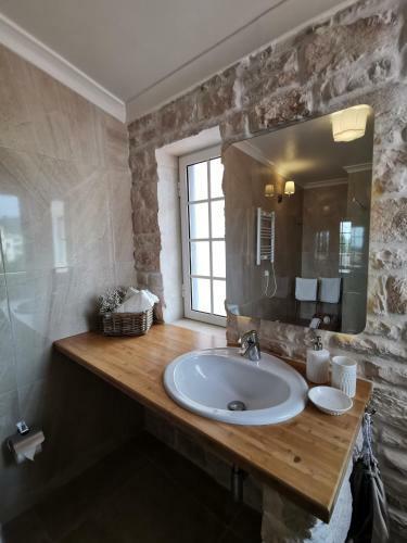 Hostal Vogue 23 Boutique Hotel In Cascais