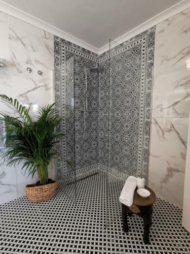Hostal Vogue 23 Boutique Hotel In Cascais