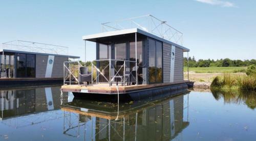 Apartamento Couston Lakes Resorts