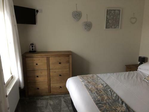 Swyn Y Mor Beach Close Pet Friendly Hot Tub