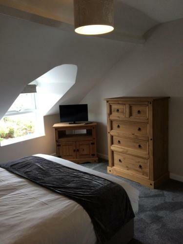 Swyn Y Mor Beach Close Pet Friendly Hot Tub