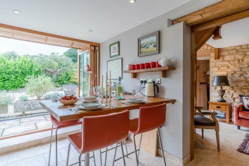Little Coach House