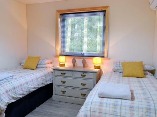 Woodview - Uk30293