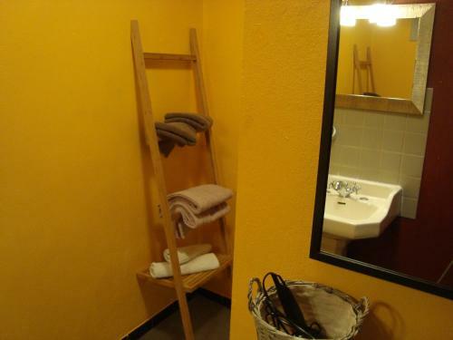 Hostal Bed And Breakfast Au Soleil