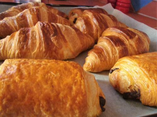 Hostal Bed And Breakfast Au Soleil