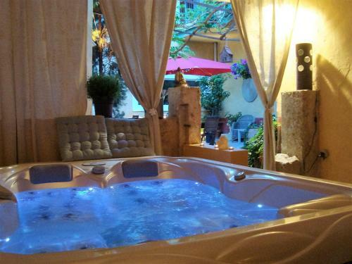Hostal Bed And Breakfast Au Soleil