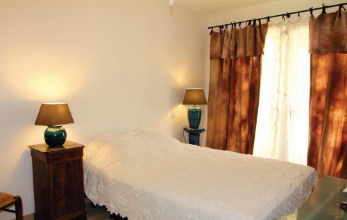 Holiday Home Marsillargues Qr-1250