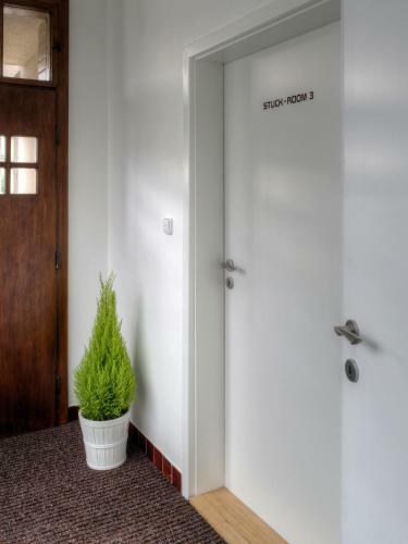 Hotel & Restaurant U Nedb�lk?