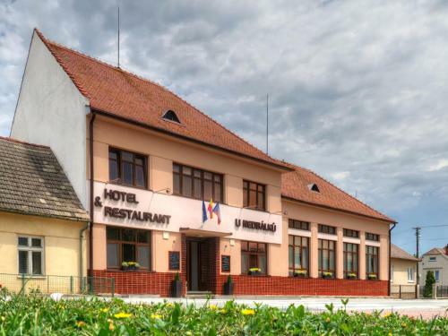 Hotel & Restaurant U Nedb�lk?