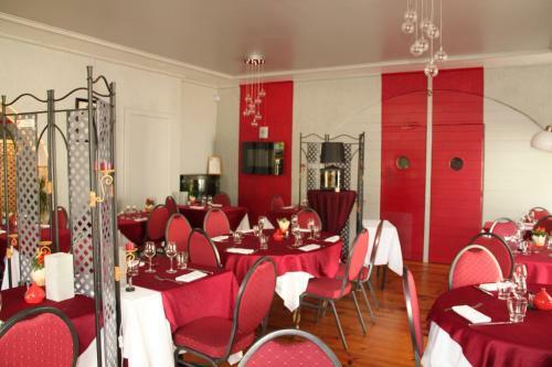Logis Hotel De La Poste
